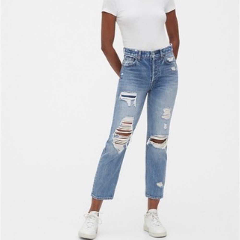 NWT gap Distressed Blue Women's Jeans